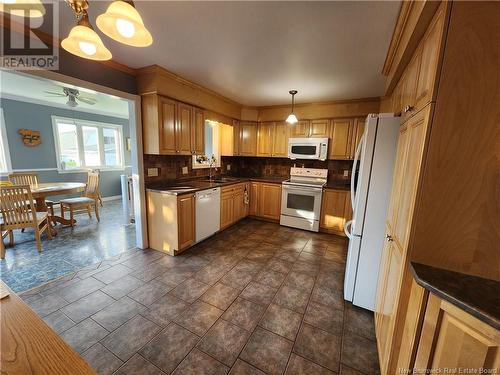 624 3Rd Avenue, Grand-Sault/Grand Falls, NB - Indoor Photo Showing Kitchen