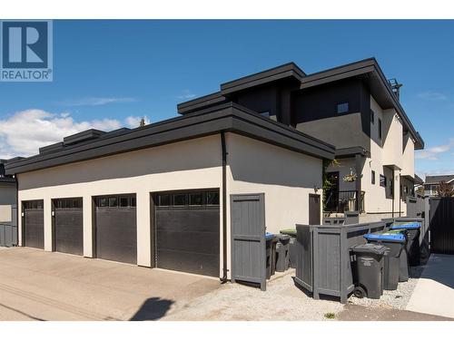 857 Morrison Avenue Unit# 4, Kelowna, BC - Outdoor With Exterior