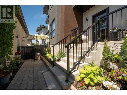 857 Morrison Avenue Unit# 4, Kelowna, BC - Outdoor With Exterior