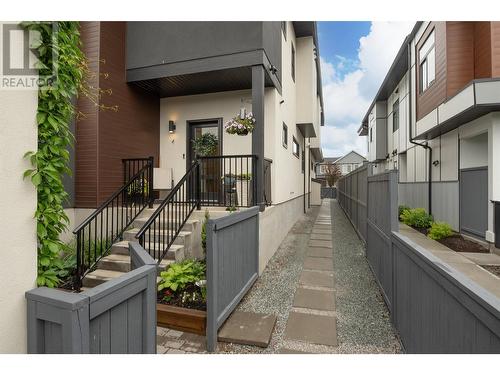 857 Morrison Avenue Unit# 4, Kelowna, BC - Outdoor