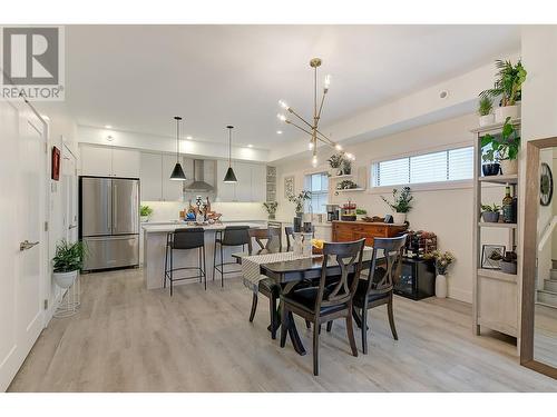 857 Morrison Avenue Unit# 4, Kelowna, BC - Indoor Photo Showing Dining Room