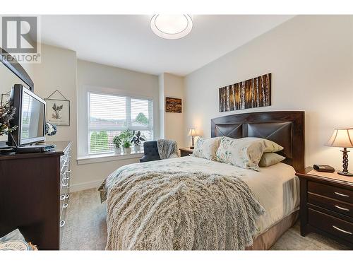 857 Morrison Avenue Unit# 4, Kelowna, BC - Indoor Photo Showing Bedroom