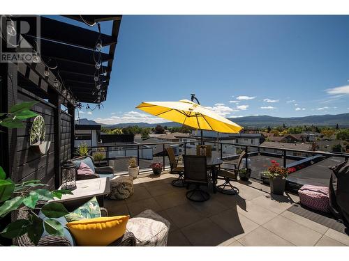 857 Morrison Avenue Unit# 4, Kelowna, BC - Outdoor With View