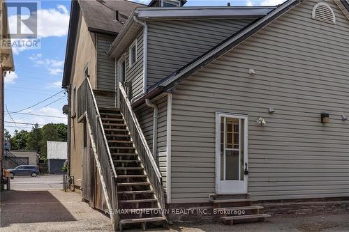 33 Perth Street, Brockville, ON 