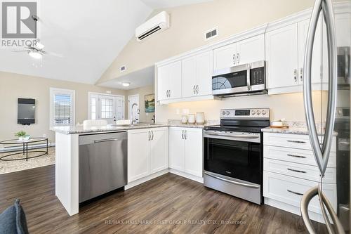 2301 - 300 Croft Street, Port Hope, ON - Indoor Photo Showing Kitchen With Stainless Steel Kitchen With Upgraded Kitchen