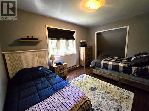 35 Pine Ridge Rd, Huron Shores, ON - Indoor Photo Showing Bedroom