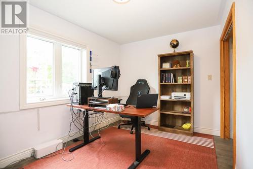 125 Louise Ave, Sault Ste. Marie, ON - Indoor Photo Showing Office