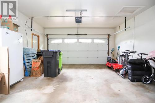 125 Louise Ave, Sault Ste. Marie, ON - Indoor Photo Showing Garage