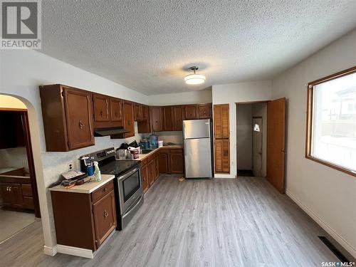 149 11Th Street E, Prince Albert, SK - Indoor Photo Showing Kitchen