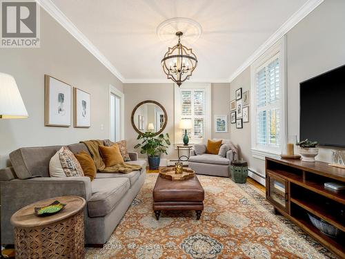 22 Mary Street, Milton (Old Milton), ON - Indoor Photo Showing Living Room