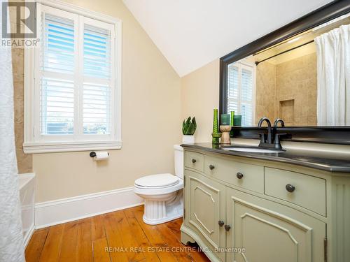 22 Mary Street, Milton (Old Milton), ON - Indoor Photo Showing Bathroom