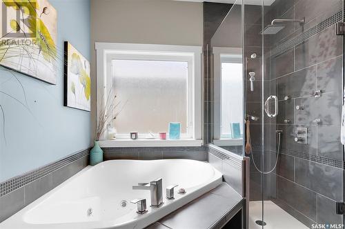 249 Wood Lily Drive, Moose Jaw, SK - Indoor Photo Showing Bathroom
