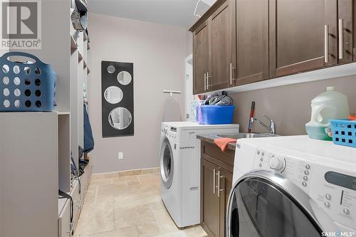 249 Wood Lily Drive, Moose Jaw, SK - Indoor Photo Showing Laundry Room