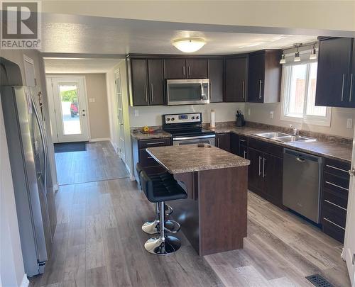 5840 Telfer Road, Sarnia, ON - Indoor Photo Showing Kitchen With Double Sink