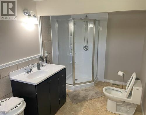 5840 Telfer Road, Sarnia, ON - Indoor Photo Showing Bathroom