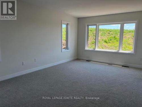 123 Pike Street, Smith-Ennismore-Lakefield, ON - Indoor Photo Showing Other Room