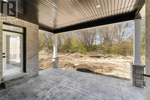 184 Sandpiper Drive, Sarnia, ON - Outdoor