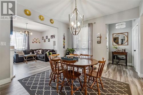 358 Davis Street, Sarnia, ON - Indoor Photo Showing Dining Room