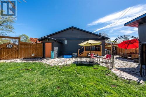 3075 Lake View Avenue, Plympton-Wyoming, ON - Outdoor With Deck Patio Veranda
