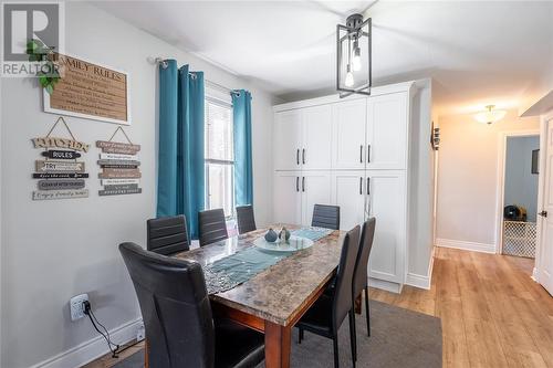 529 Roosevelt Drive, Sarnia, ON - Indoor Photo Showing Dining Room