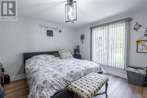 529 Roosevelt Drive, Sarnia, ON - Indoor Photo Showing Bedroom