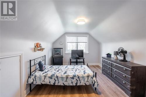 529 Roosevelt Drive, Sarnia, ON - Indoor Photo Showing Bedroom