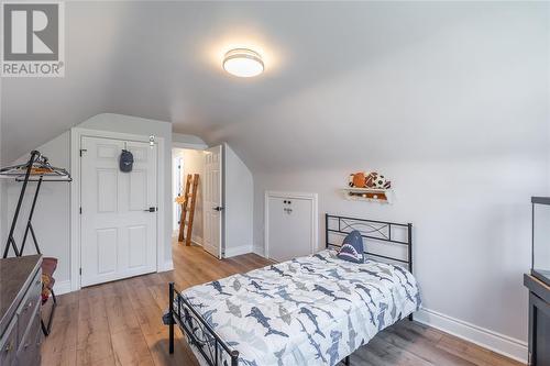 529 Roosevelt Drive, Sarnia, ON - Indoor Photo Showing Bedroom