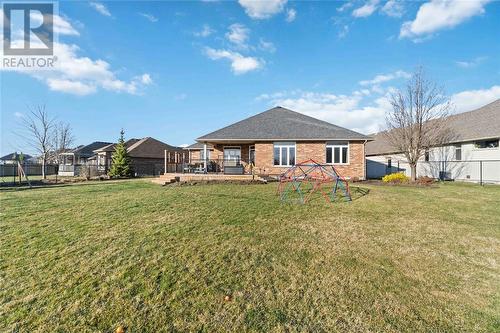 6850 Creekside Drive, Plympton-Wyoming, ON - Outdoor