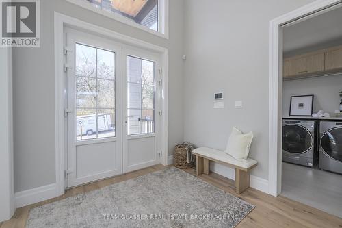 157 Windermere Road, London, ON - Indoor Photo Showing Laundry Room