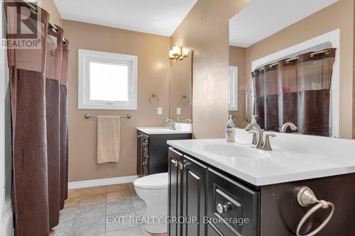 2579 Harmony Road, Tyendinaga, ON - Indoor Photo Showing Bathroom