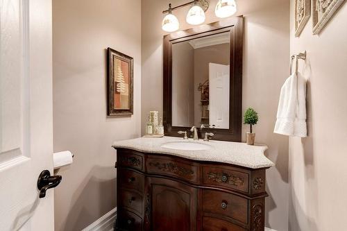 4247 Millcroft Park Drive, Burlington, ON - Indoor Photo Showing Bathroom