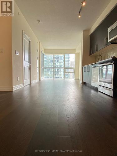 2706 - 510 Curran Place, Mississauga, ON - Indoor