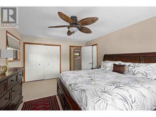 9222 Smith Road, Vernon, BC - Indoor Photo Showing Bedroom