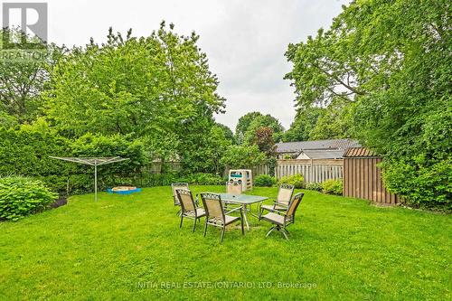 27 Hines Crescent, London, ON - Outdoor With Backyard