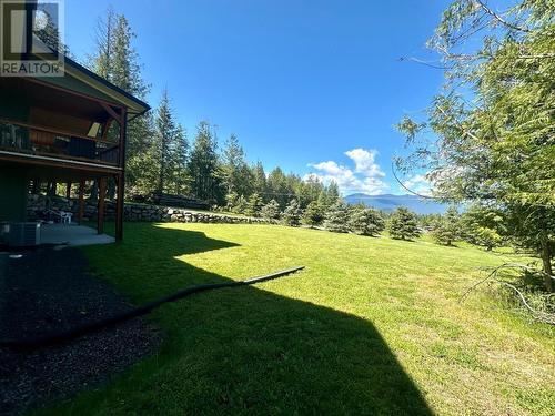 4810 40Th Street, Canyon, BC - Outdoor