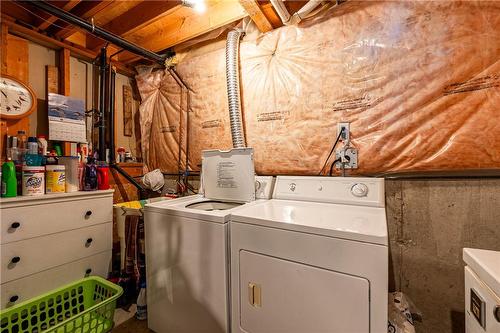 78 Gaydon Way, Brantford, ON - Indoor Photo Showing Laundry Room