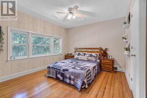 56 Pollock Avenue, Cambridge, ON - Indoor Photo Showing Bedroom