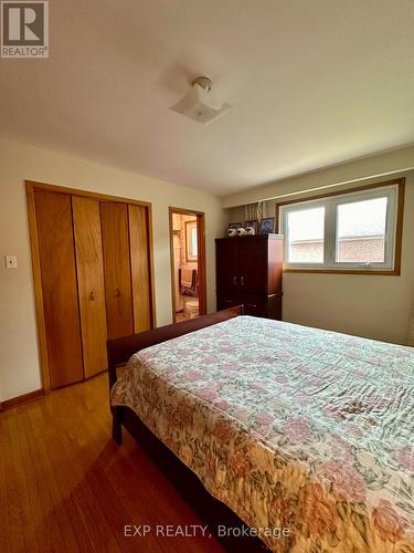 1 Salinger Court, Toronto (Pleasant View), ON - Indoor Photo Showing Bedroom