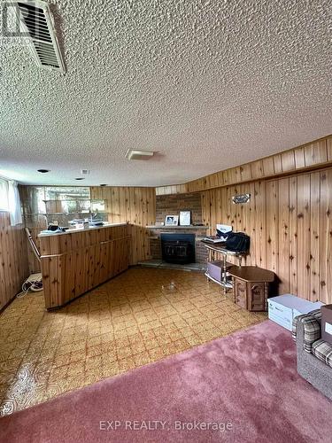 1 Salinger Court, Toronto (Pleasant View), ON - Indoor Photo Showing Other Room