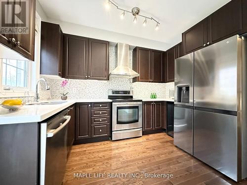 5 Hayes Lane, Toronto, ON - Indoor Photo Showing Kitchen With Upgraded Kitchen