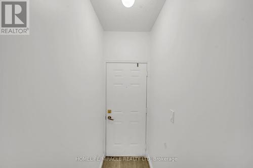 62 - 401 Beechgrove Drive S, Toronto, ON - Indoor Photo Showing Other Room