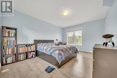 62 - 401 Beechgrove Drive S, Toronto, ON - Indoor Photo Showing Bedroom
