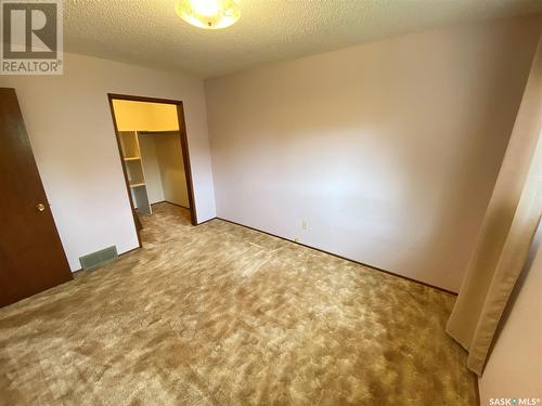 123 Fourth Avenue E, Canora, SK - Indoor Photo Showing Other Room