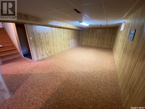 123 Fourth Avenue E, Canora, SK - Indoor Photo Showing Basement