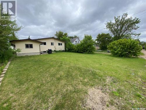 123 Fourth Avenue E, Canora, SK - Outdoor