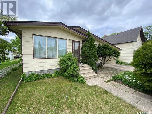 123 Fourth Avenue E, Canora, SK - Outdoor With Exterior