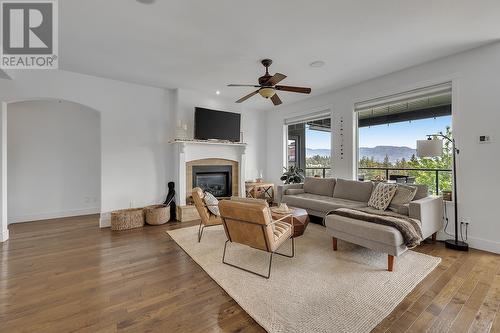 2488 Stone Grove Crescent, West Kelowna, BC - Indoor Photo Showing Living Room With Fireplace