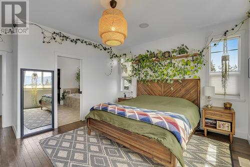 2488 Stone Grove Crescent, West Kelowna, BC - Indoor Photo Showing Bedroom