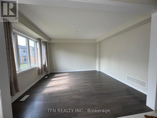 19 Buttercream Avenue, Thorold, ON - Indoor Photo Showing Other Room