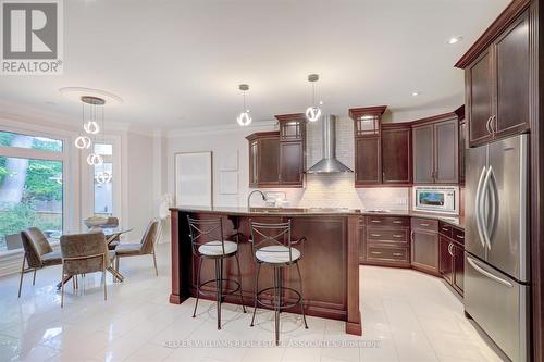 1353 Milton Avenue, Mississauga, ON - Indoor Photo Showing Kitchen With Upgraded Kitchen